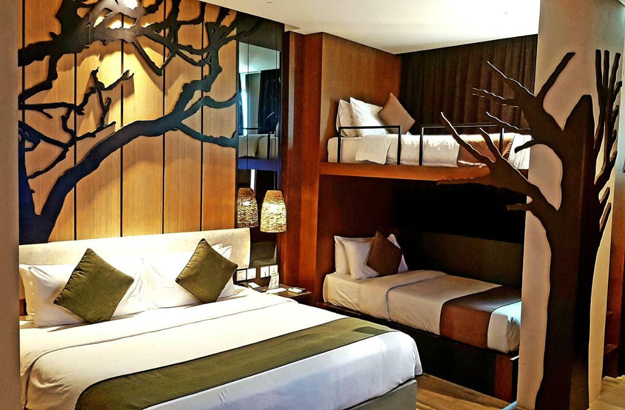 Eska Hotel Batam Exterior photo